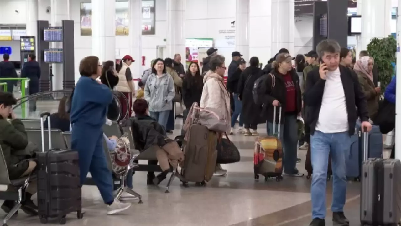 Авиарейсы задерживаются из-за непогоды в Астане