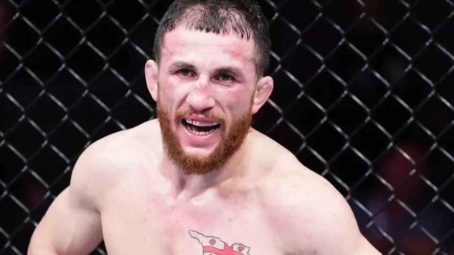 Мерабу Двалиашвили предложили взять паузу в UFC
