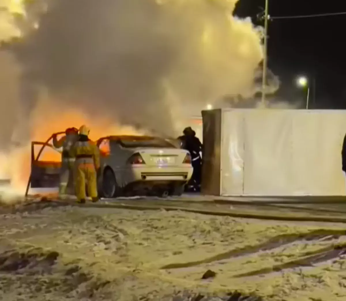 Загорелись на месте: смертельное ДТП произошло в Атырауской области