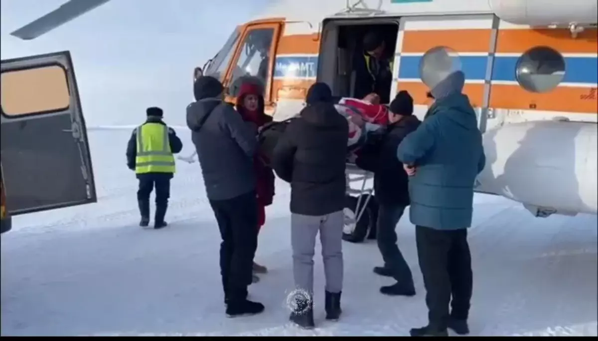 ТЖМ тікұшағы пациентті шұғыл түрде медициналық мекемеге жеткізді
