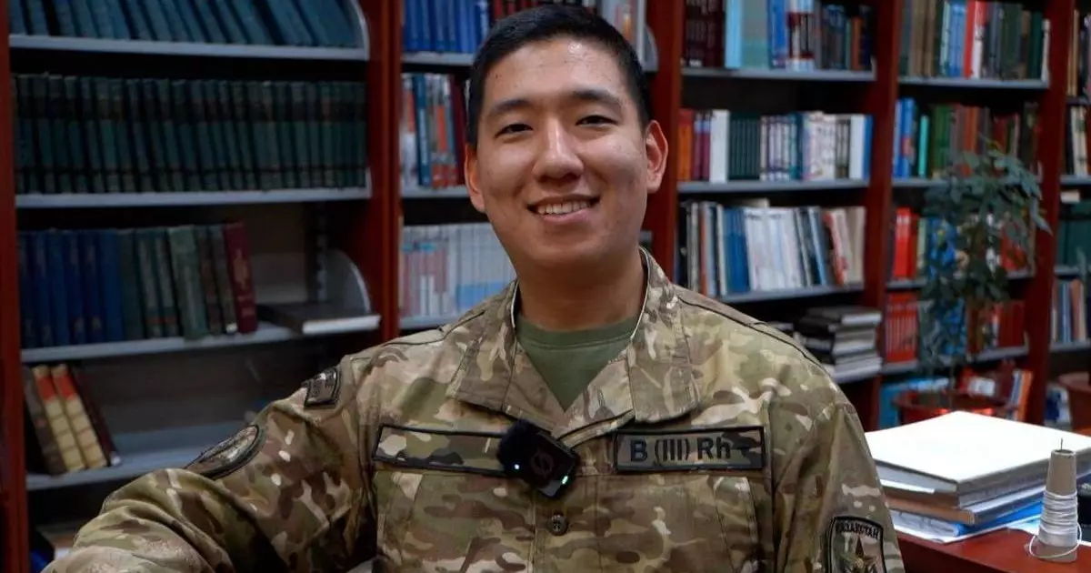  Ұлттық қорғаныс университетінде полиглот сарбаз қызмет етеді 