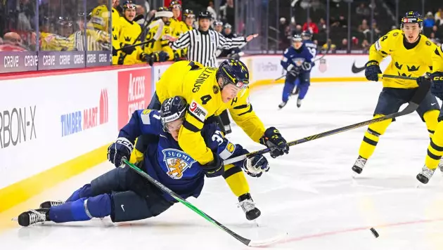 Серия буллитов определила финалиста молодёжного ЧМ по хоккею