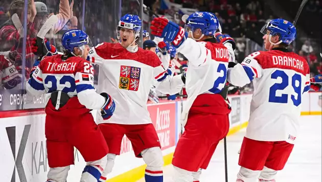 Канада и Чехия выдали матч с 10 шайбами и выявили второго финалиста МЧМ-2026