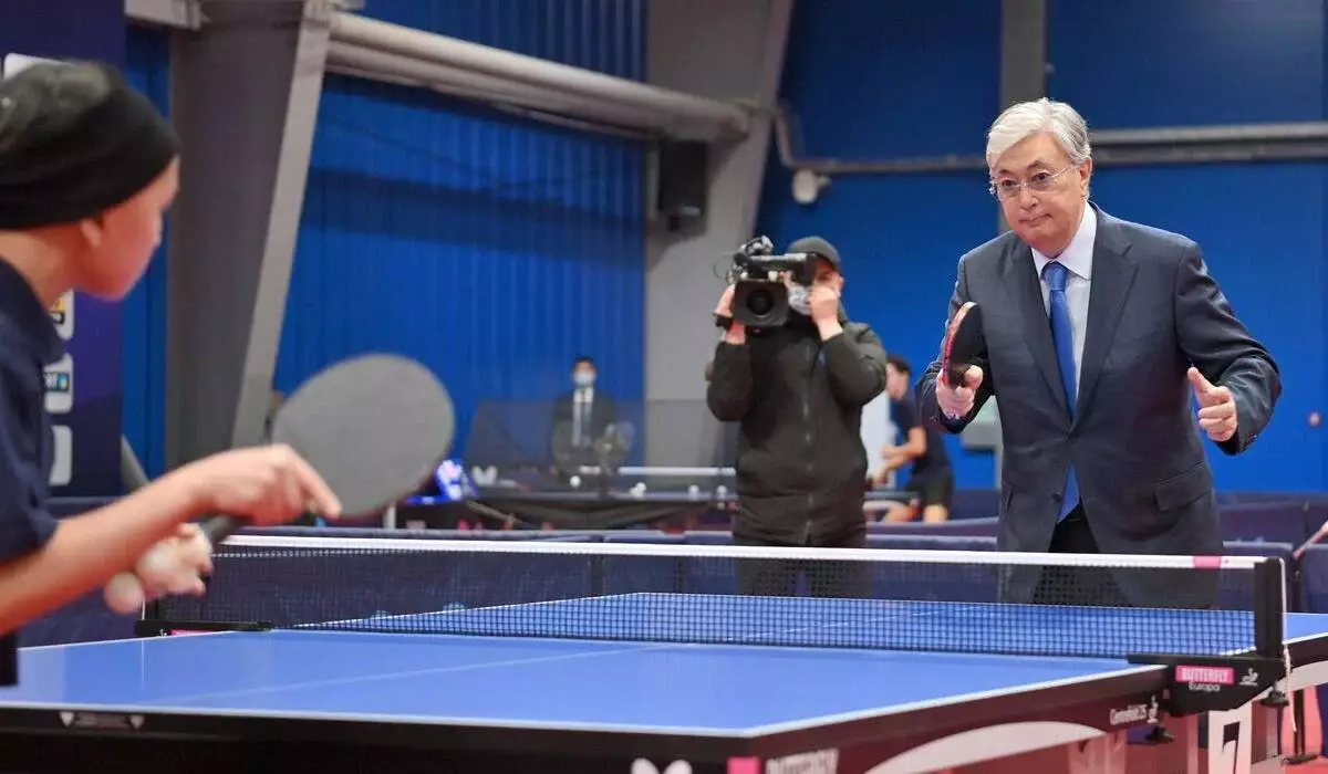 «Занимаюсь йогой, играю в настольный теннис» – Токаев ответил на вопрос о своем здоровье