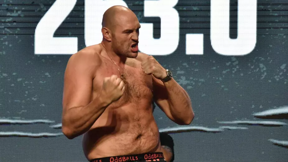 Тайсон Фьюри объявил о возвращении на ринг