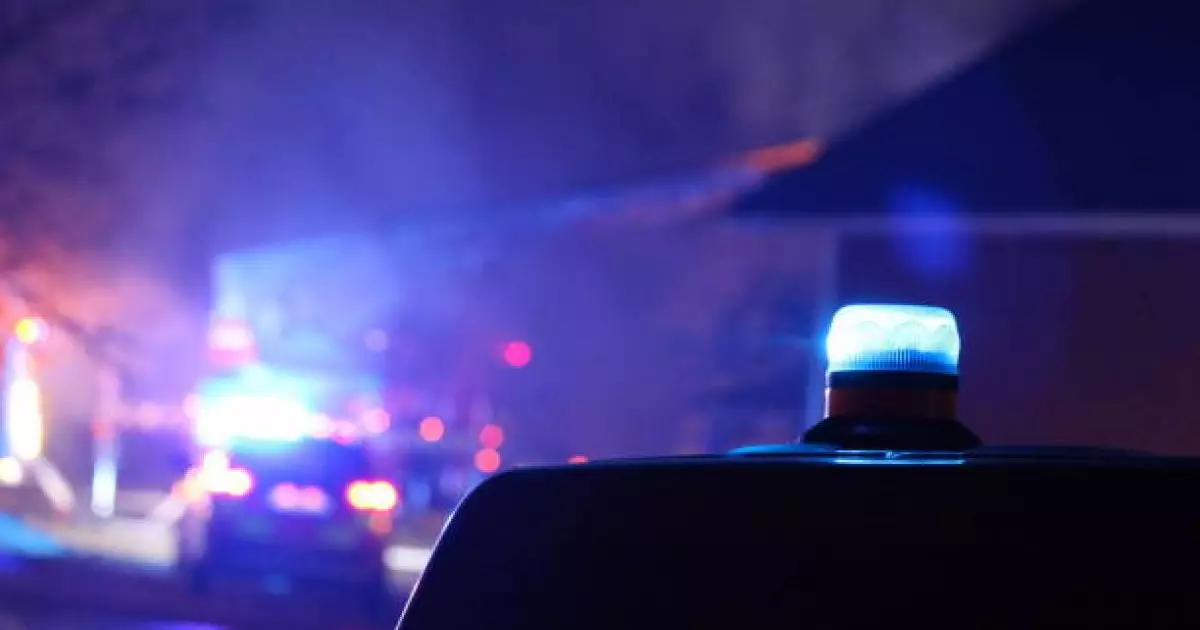  Ақтөбеде полицейлер тұрғындарды өрттен аман алып шықты 