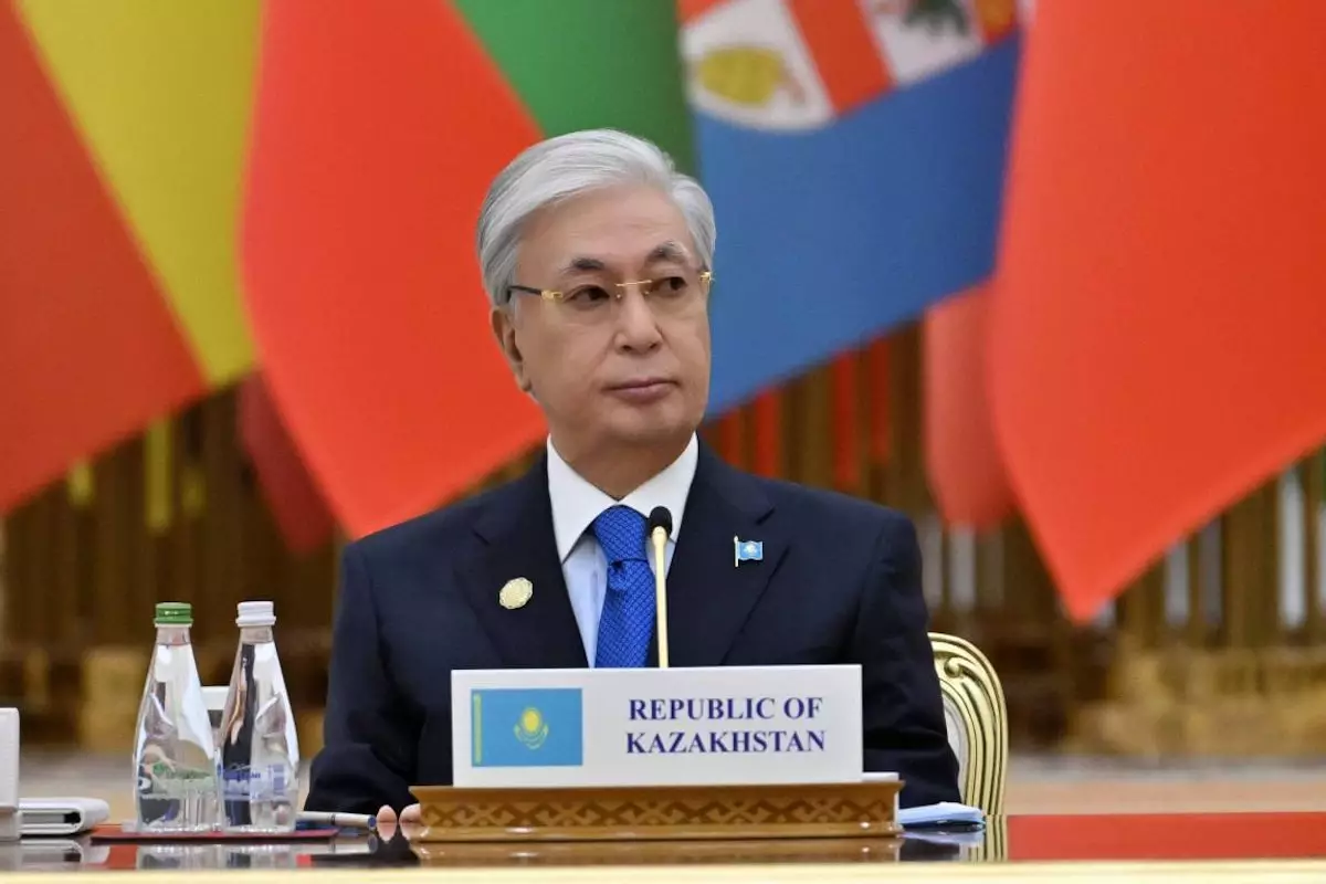 Без посредничества и трибун: стратегия Токаева во внешней политике