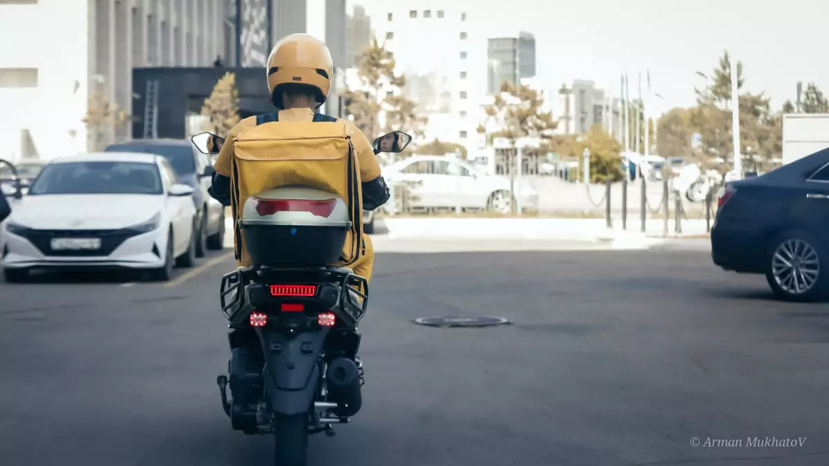 2026 жылдан бастап таксистер мен курьерлер үшін не өзгереді