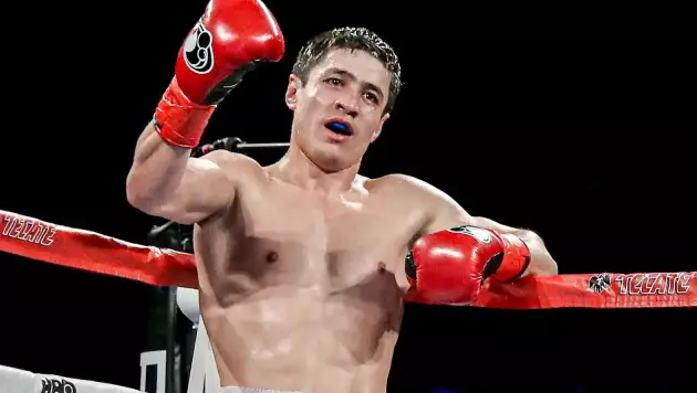 Өзбекстандық нокаутшы қарсыласын бір оққымен отырғызып тастады