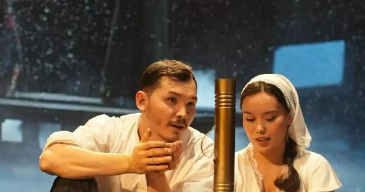   Астанада «Анна Каренина. Роман парақтары» спектаклінің премьерасы өтті   