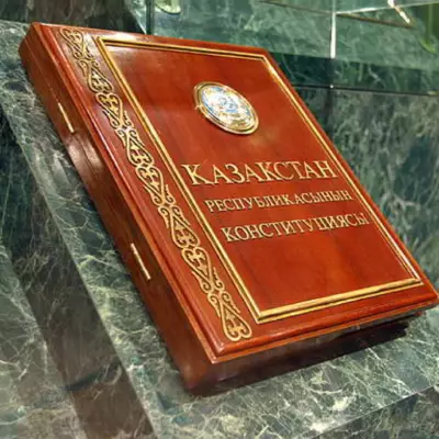 Сродни принятию новой Конституции – Президент рассказал о внесении большого количества изменений