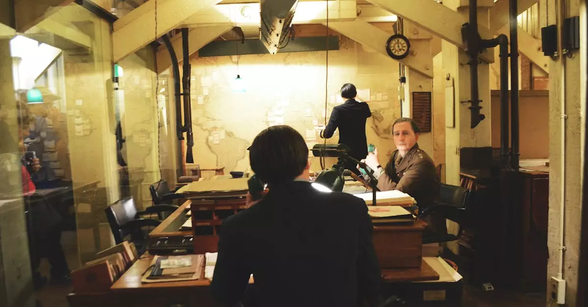 Павлодарда колония басшысы құпия ақпарат таратқаны үшін 6,5 жылға сотталды