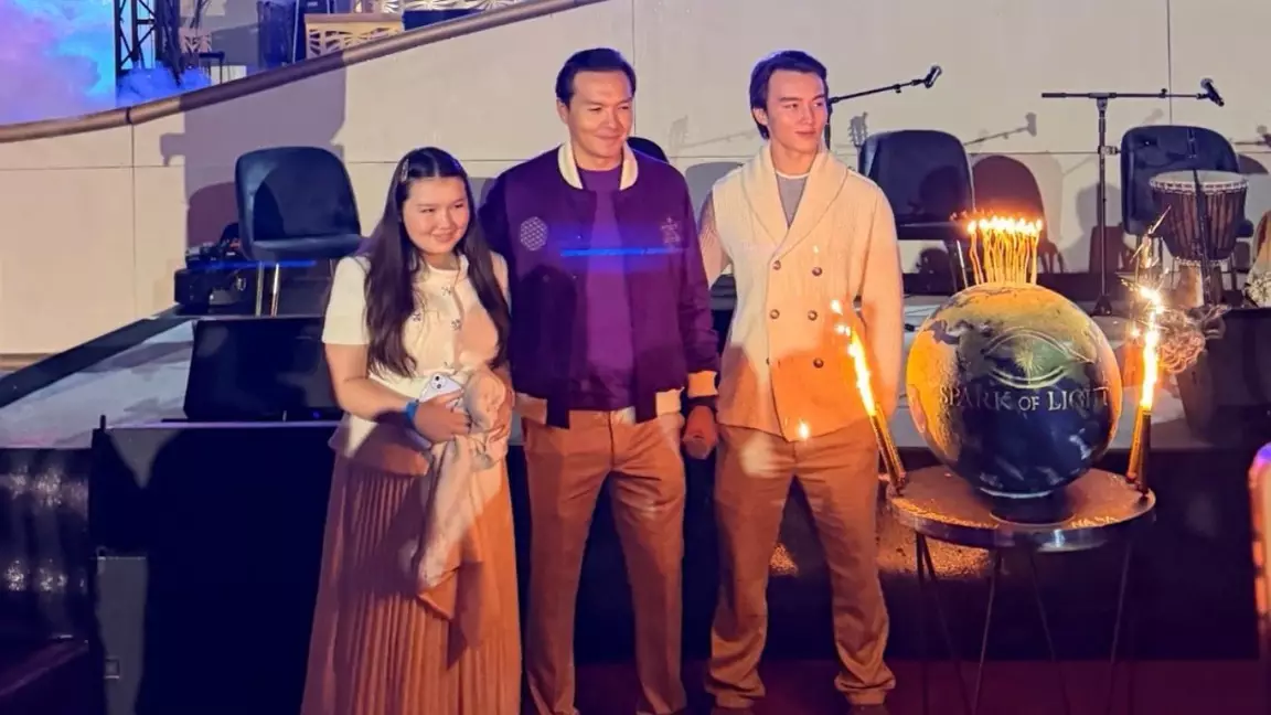 Қазір қайда жүр? Көптен бері көрінбей кеткен Назарбаев әулеті жайлы тың дерек шықты (ФОТО)