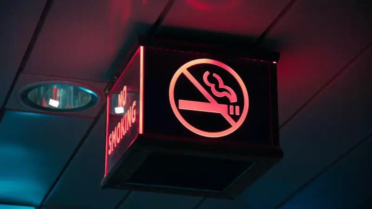 Сигареты снова подорожали: сколько теперь стоит минимальная пачка в Казахстане