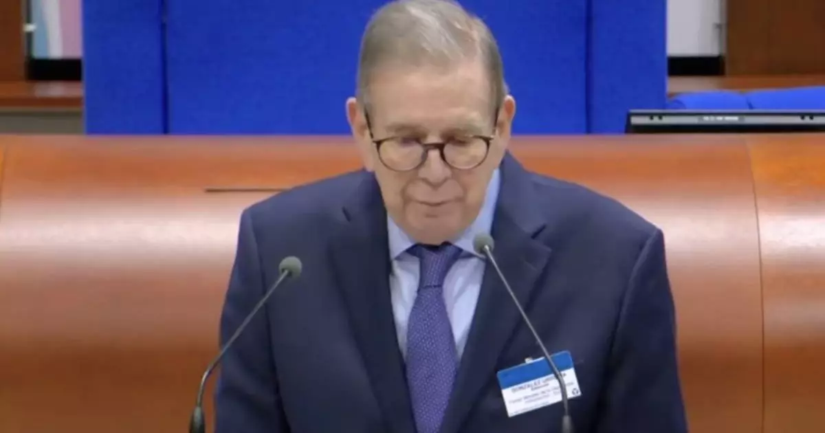  Лидер оппозиции Венесуэлы назвал себя президентом и обратился к армии 