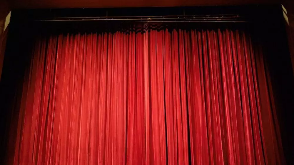 Гастроли двух театров из Казахстана пройдут в Омске в 2026 году.