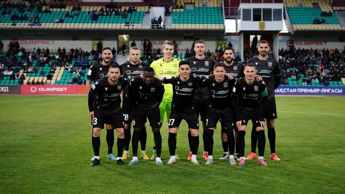 Костанайский «Тобол» погряз в долгах: Клуб покинут футболисты