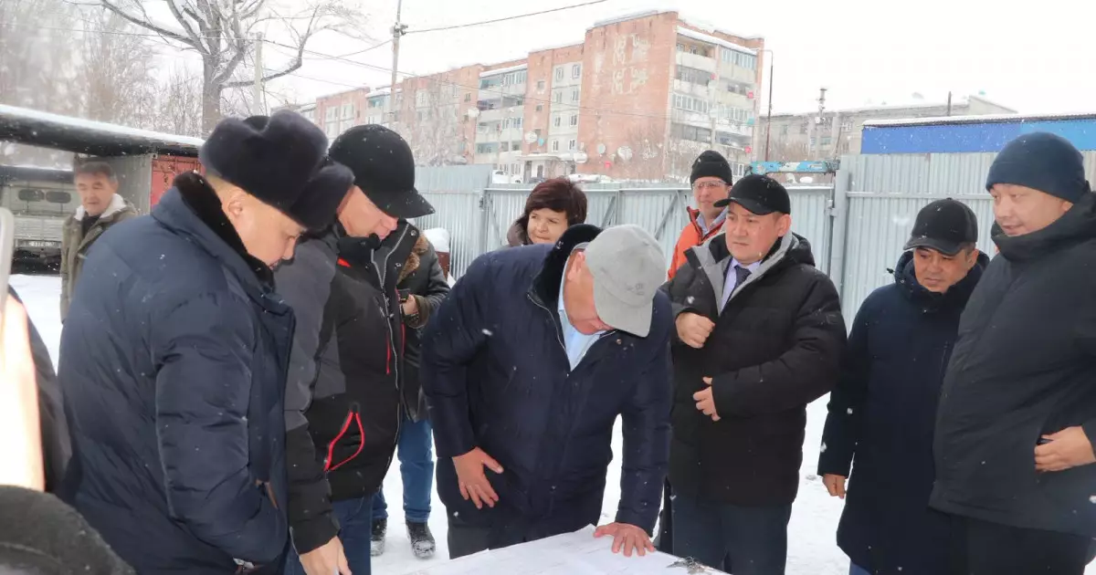   Мәжіліс депутаттары Алтай қаласындағы су құбыры желісін жаңарту барысын тексерді   
