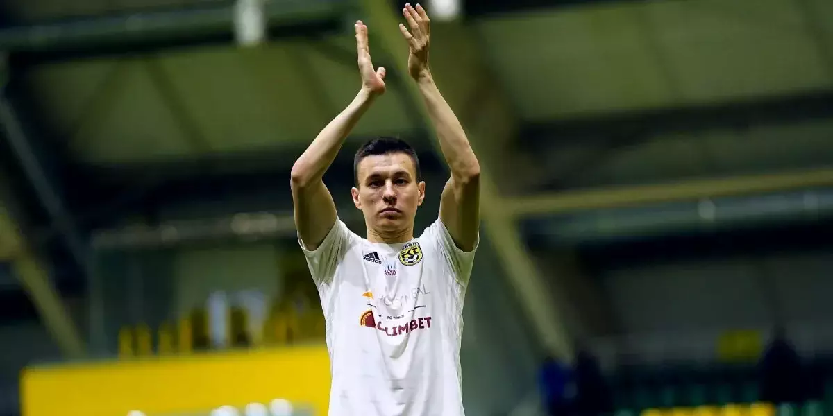 ҚПЛ-дың экс ойыншысы Иран командасымен Катарға жолға шықты