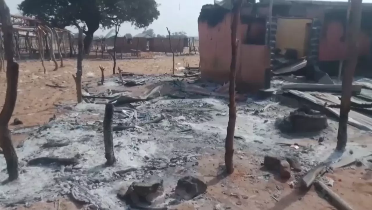 Нигерияда қарулы шабуылдан 30 адам қаза тапты