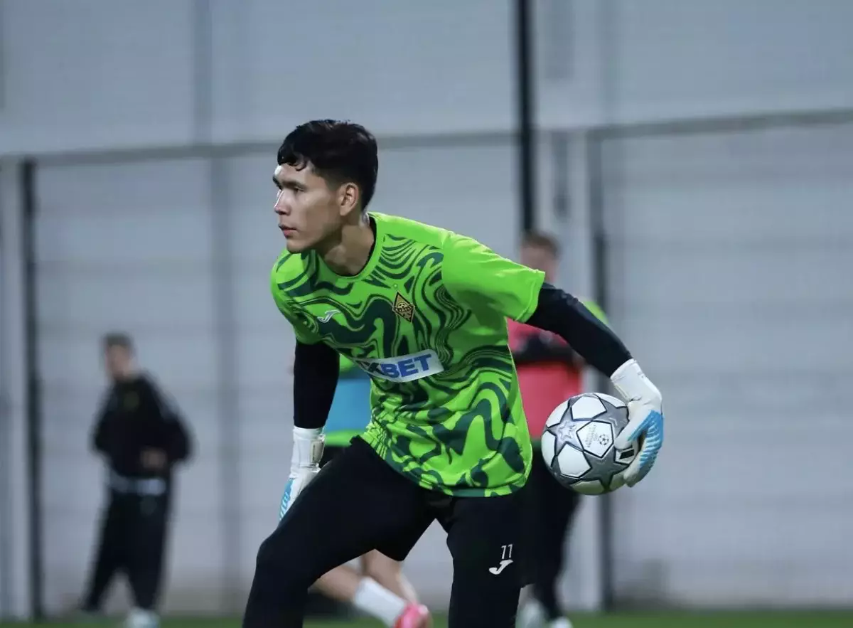 “Менің мақсатым Ағылшын Премьер лигасының кез келген клубында бақ сынау” – Анарбеков Еуропалық ТОП клубта ойнауға дайын ба?