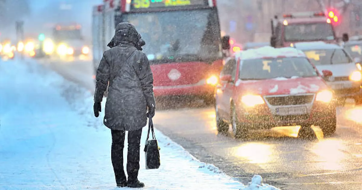   Қар жауып, боран соғады: 6 қаңтарға ауа райы болжамы   