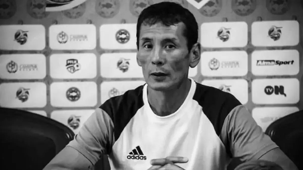 Скончался легендарный футболист сборной Казахстана Марат Есмуратов - новости на Lada.kz 05.01.2026