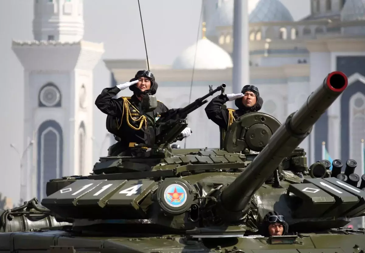 Готов ли Казахстан к войне: есть ли бомбоубежища и сколько государство тратит на армию