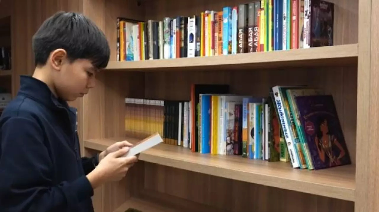 12-летний вундеркинд из Шымкента прочитал 650 книг