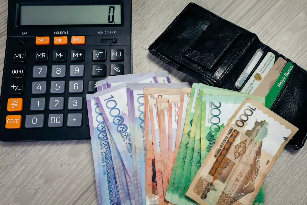 Государство усиливает соцподдержку: кому и сколько выплатят в 2026 году