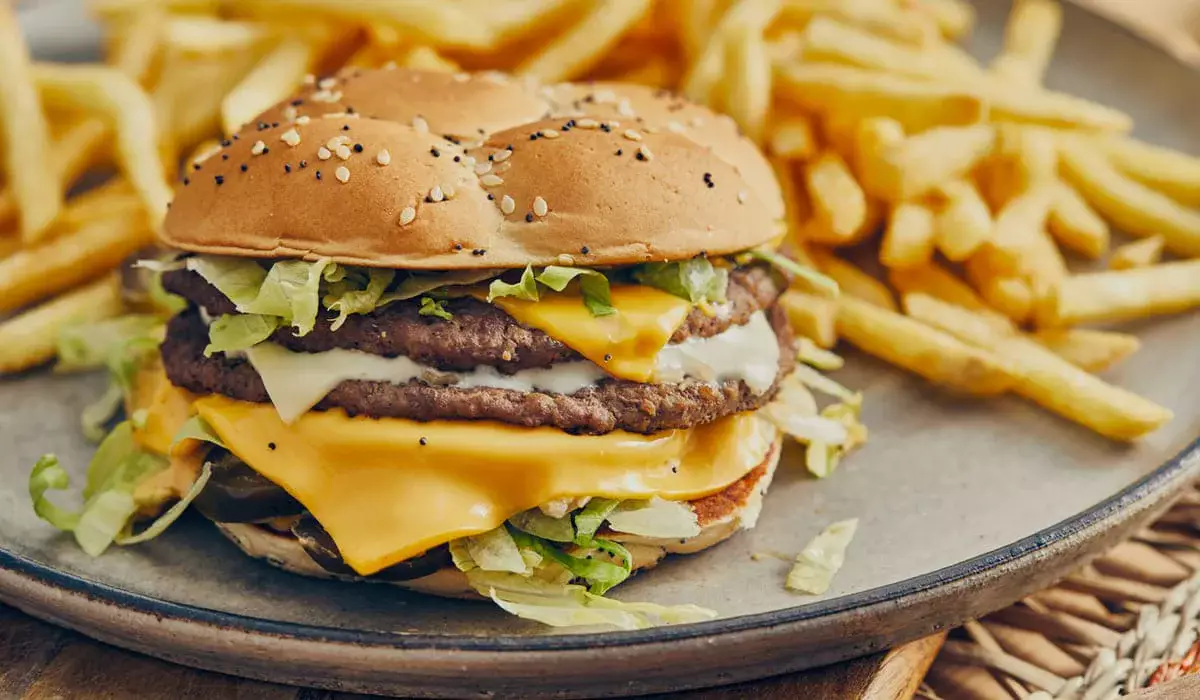 Реклама фастфуда для детей официально запрещена в Великобритании