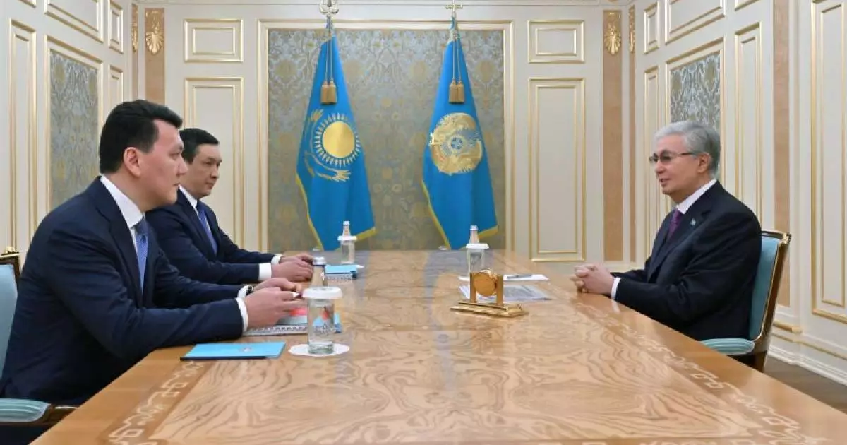  Мемлекет басшысы Парламенттік реформа жөніндегі жұмыс кеңесін өткізді 