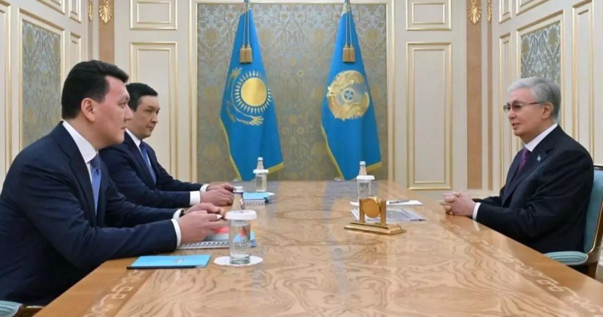  Мемлекет басшысы Парламенттік реформа жөніндегі жұмыс кеңесін өткізді 