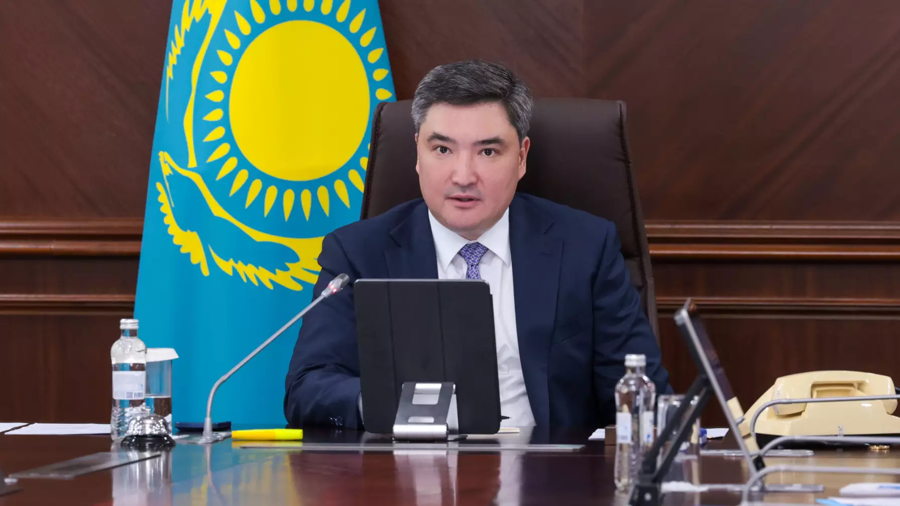 "Есеп пен презентация емес, нәтиже керек" — Олжас Бектенов 