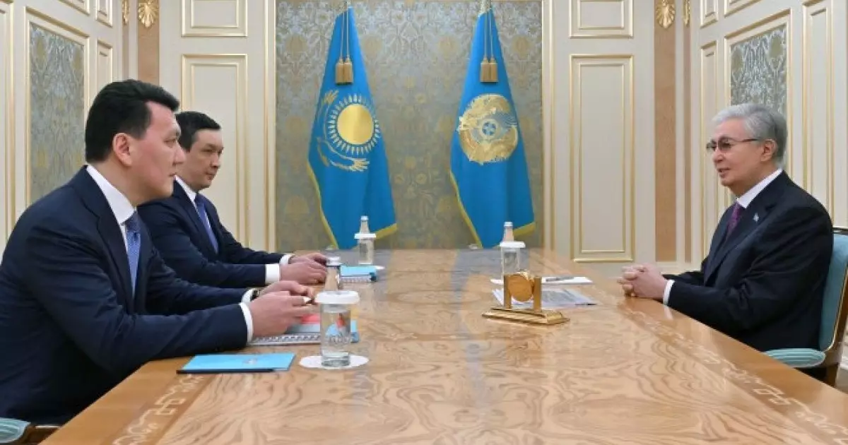  Тоқаев Парламенттік реформа жөніндегі жұмыс кеңесін өткізді 