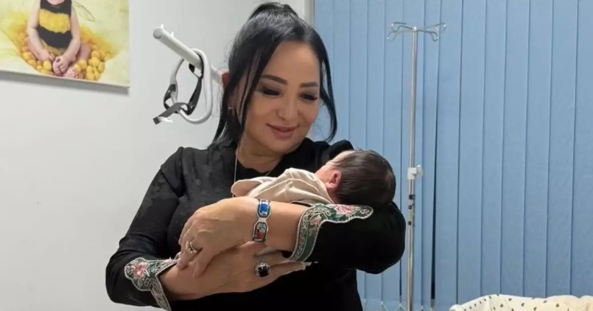  “Ақылы аздау екен”: Келіндерін бөлектеген Гүлзира Айдарбекова сынның астында қалды 