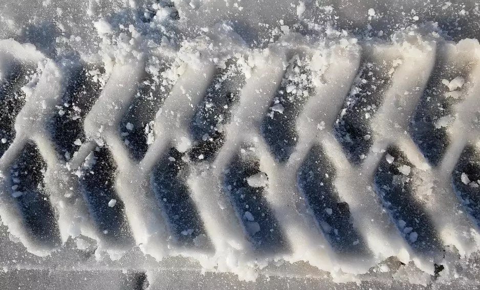 Республиканские трассы закрыли в еще трех областях Казахстана