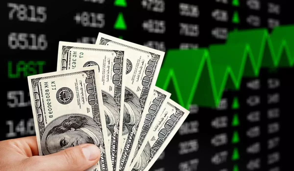 Доллар дорожает: что происходит с курсом тенге