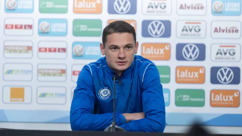 Ислам Чесноков Шотландияның рұқсат қағазын алды