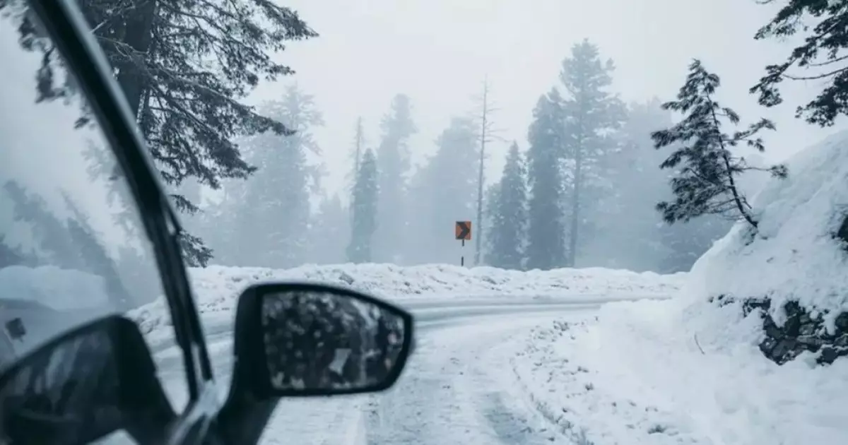  Күн райына байланысты үш өңірде көлік қозғалысы шектелді 