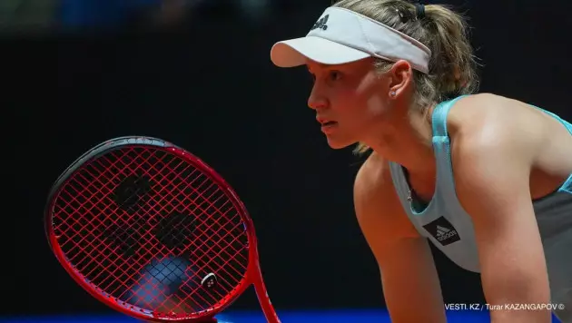 Рыбакина отыгралась с 1:4 и победила чемпионку US Open