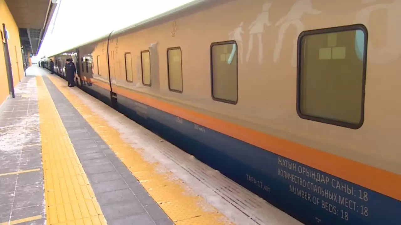 КТЖ запустил дополнительные электрички из-за непогоды