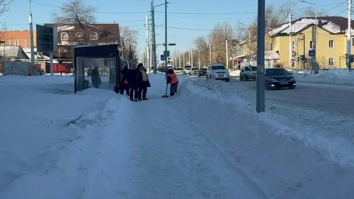 Обильный снегопад: в Костанае за сутки произошло более 30 ДТП