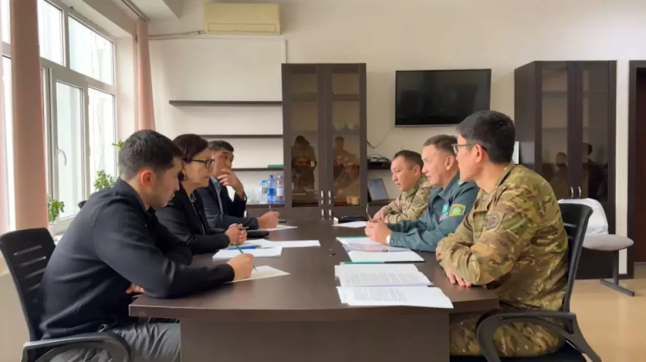 Пограничное подразделение посетили депутаты в Алматинской области