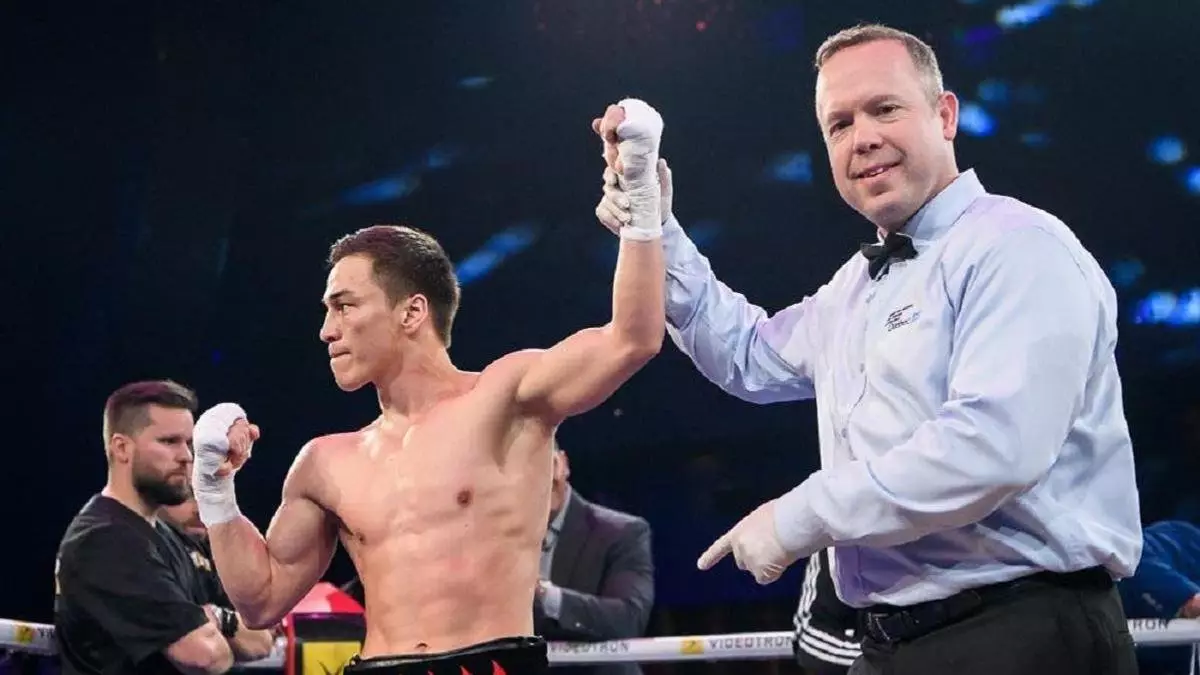 Официально: Батыр Джукембаев сразится с узбекским панчером 9 мая 2026 года