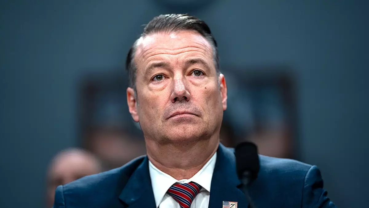 Иммиграционная служба запустила «крупнейшую в истории операцию» в Миннеаполисе, заявил исполняющий обязанности директора.