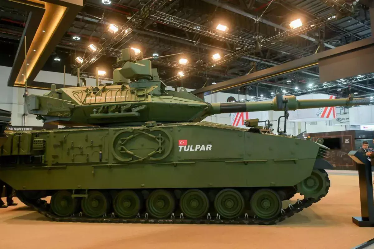 Казахстан рассматривает приобретение легкого танка на гусеничном ходу для развития собственного производства бронетехники.