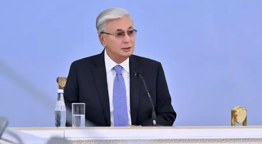 Тоқаев қазақстандықтарды Рождество мерекесімен құттықтады