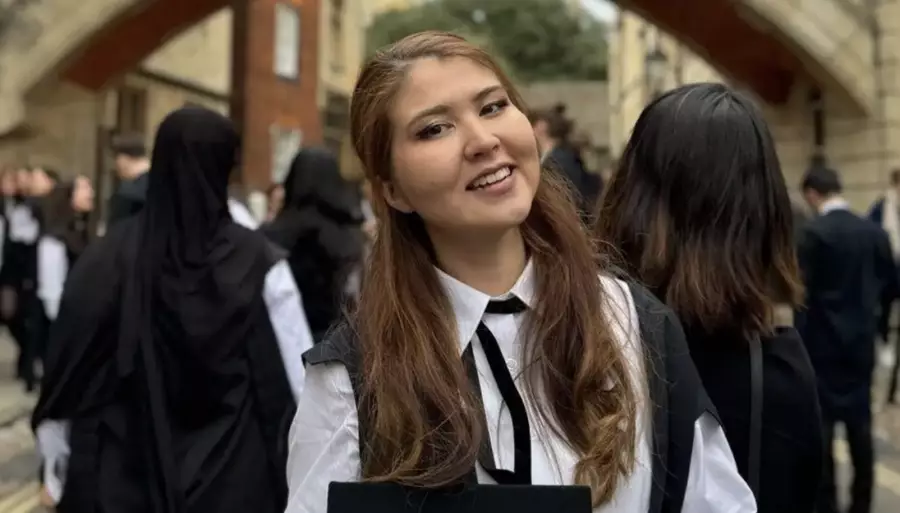 Қазақстандық қыз Оксфордтың оқытушылар құрамына кірді