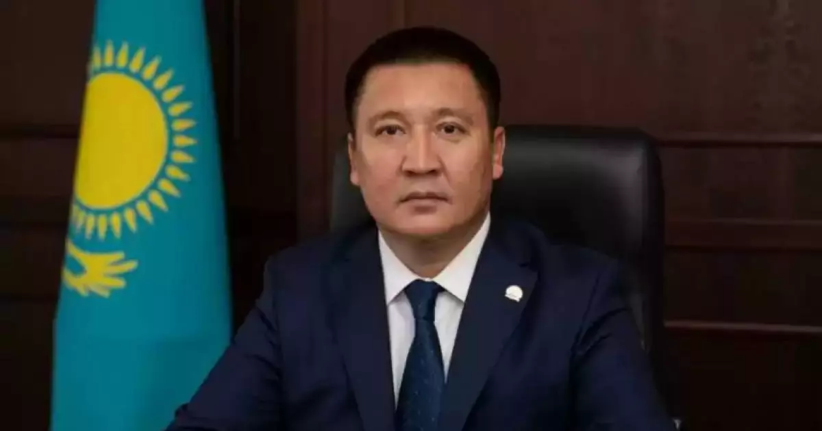  «Мен сіздерге сырттай жақсы азамат болып көрінсем де...»: Павлодар облысы әкімінің жазбасы көпшілікті таңғалтты 